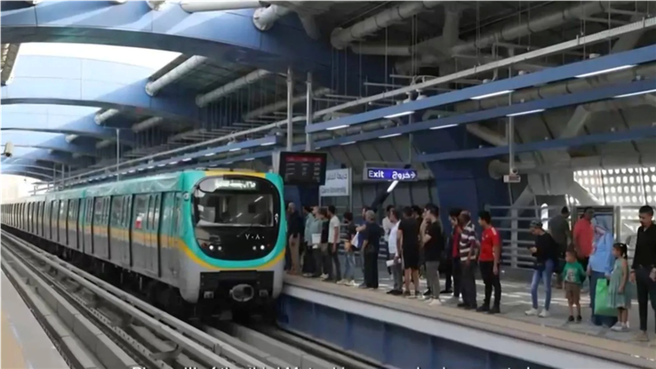 عاجل| ما مواعيد المترو والقطارات بعد قرار إغلاق المحال الساعة 9 مساء؟